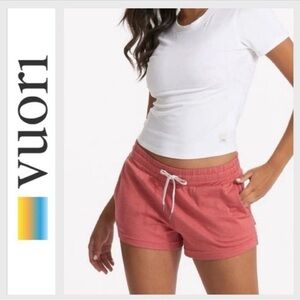 Vuori Women's Dream Knit Performance Fabric Shorts